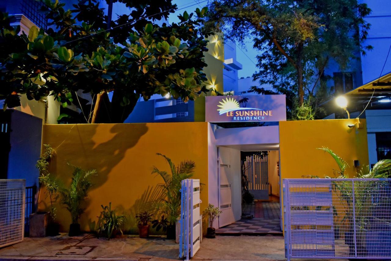 Homestay Le Sunshine Residency *